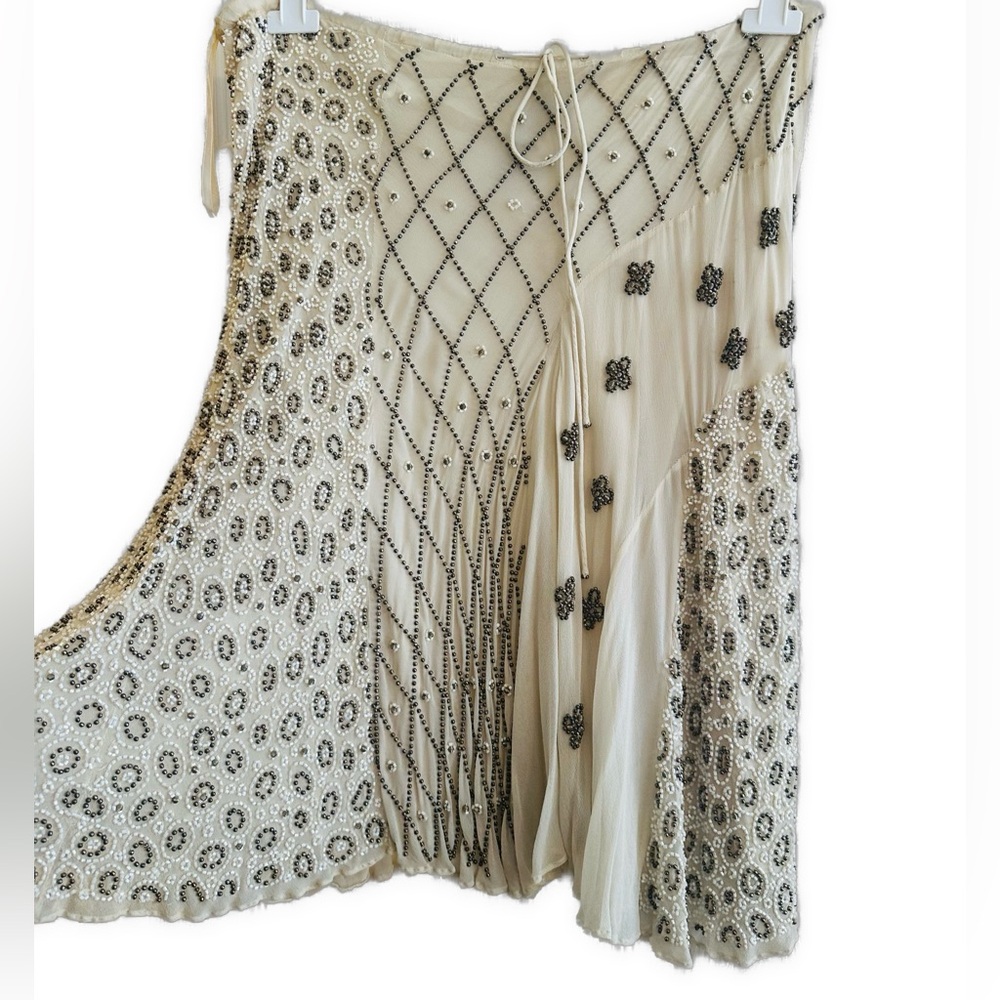 VINTAGE SIMONA BARBIERI FOR TWIN-SET Elegant Hand-Embroidered 100% Silk Skirt L